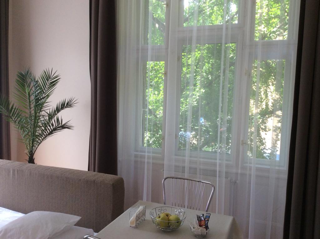 Stefania Studio Apartmanok Szeged Exterior photo